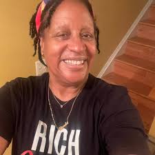 Happy Founders Day to the INCREDIBLE women of Alpha Kappa Alpha Inc. 117  years of sisterhood and service. 🩷💚 January 15th, 1908 @akasorority1908  @akaetaomega #aka #1908 #sisterhood #service #20pearls #etaomega