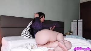 Italian Learning and Farts Full 6 Mins Video on My Onlyfans: Amateur  Amateur Porn