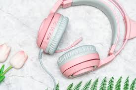 #g951 glowing light cat headset in pink😼💗 do you wanna try this out? Best Pc Headset Somic Headphones Somic G951 Pink Cat Ear Gaming Headset Best Pc Gaming Headset Headsets