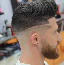 Frisuren männer undercut zopf #frisuren #frisurenmanner #manner #undercut. Manner Frisur Zopf Undercut Frisurentrends Undercut Lange Haare Manner Herrenschnitte Undercut Lange Haare