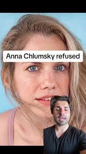 Veronica Schramm's Instagram, Twitter & Facebook