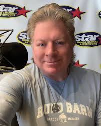 Why does Barry county have over 100 listeners?