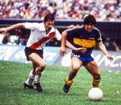 Boca juniors paid a fitting and emotional tribute to diego maradona on sunday evening, with his daughter dalma sat in the box they used to share together. Opinion Diego Maradona Argentina S Hero And Mine The New York Times