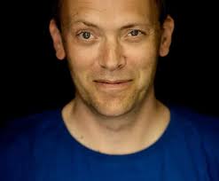 Surfujte! Světové premiéry