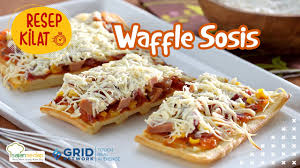 Guys, kita bikin potato waffle fries yuk! Resep Waffle Sosis Buat Sarapan Si Kecil Sebelum Belajar Di Rumah Youtube