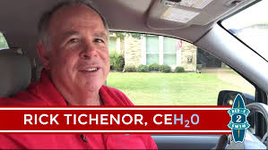 Rick Tichenor's Instagram, Twitter & Facebook