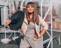 Ač by se mohlo zdát, že jde jen o klasické poděkování. Ewa Farna Vsetkych Zaskocila Svojou Postavou Foto