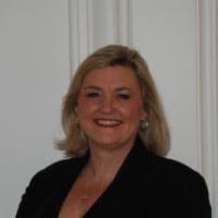 Melanie Kearney's Instagram, Twitter & Facebook