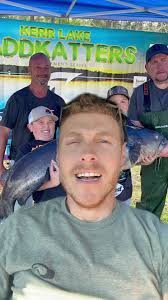 Im making a prediction that this will be 1 of 4 fish over 100.lbs caught by  end of May