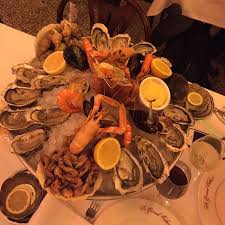 Paris Best Sea Food Paris Paris2 Legrandcolbert Seafruits Miam Seafood Fruitsdemer Oysters Shrimps Langoustines Bulots Fruits De Mer Langoustines