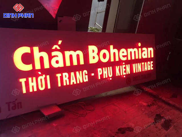 Chữ nổi mặt sáng