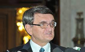 Domnul victor ciorbea a înaintat, astăzi, 24 iunie 2019, o victor cirobea a înaintat astăzi o adresă oficială senatului și camerei deputaților făcând precizări despre mandatul său de avocat al poporului. Datoriile Lui Ciorbea Avocatul Poporului Dator Si La Gigi Becali Cu 100 000 De Euro Epoch Times Romania
