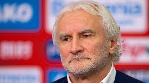 Alman kulübünden yapılan açıklamada, bayer leverkusen 'in son haftalardaki olumsuz gidişatının ardından teknik direktör bosz'un görevine son verildiği belirtildi. 22n1kn9clf9c7m