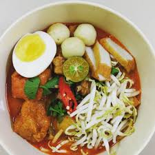 Bila sebut mee kari ini, teknik penyediaan dan resepinya adalah berbeza mengikut tempat dan cara seseorang itu memasak mee kari. Patutlah Pekat Elok Kuah Mee Kari Ni Rahsia Penyedapnya Untuk Lebih Kaw Pa Ma