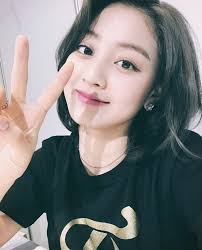 Nayeon, The Beautiful Leader Of Twice And Lead Vocalist! #Twice #Jyp ❤️ |  ナヨン, Twice うわはげ, Twice ナヨン