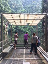 I have visited hundreds of lovely places in malaysia, but this is one of the most spectacular natural settings i have seen. Abang Bitter On Twitter Okey Disebabkan Tadi Aku Baru Pergi Tasik Cermin Fyi Tasik Cermin Ni Dekat Ipoh Perak Nak Masuk Situ Kena Masuk Lorong Gua Baru Sampai Situ Serius Lawo Tapi