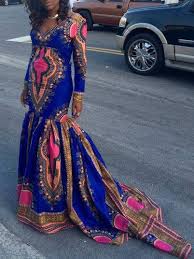 We will share our design ideas with some inspiring pictures about model pagne et dentelle. Soldes Modele Robe De Soiree En Tissu Pagne En Stock