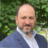 200+ perfiles de «Heithaus»