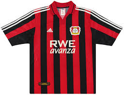 Bayer 04 leverkusen fußball gmbh, also known as bayer 04 leverkusen (german: 2001 02 Bayer Leverkusen Home Shirt Excellent L Classic Retro Vintage Football Shirts