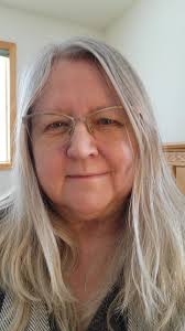 Haircut and coloring suggestions for 62-year-old man