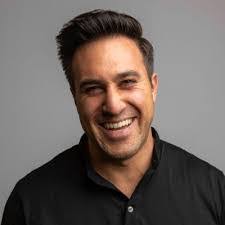 Chris Hessler's Instagram, Twitter & Facebook