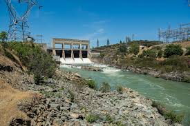 Fishing for king salmon, steelhead, rainbow trout and striped bass is excellent in this stretch of the sacramento river, california's largest river. Final Plan For Water Releases Into Sacramento River Could Kill Up To 88 Of Endangered Salmon Run