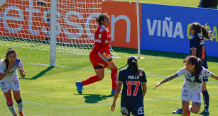 Las poderosas no tienen más remedio que ganar o ganar. Golazo Digno De Una Final Espectacular Rabona Al Angulo De Acuna En Definicion Del Futbol Femenino Futbol Biobiochile