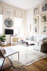 Best Studio Apartments To Rent In New York City With Images Small Living Room Design Small Living Rooms Small Living Room Decor