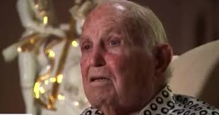 Watch: Cracker Barrel Co-Founder Roasts Failed Re-Brand, Mocks CEO Who Came  from Taco Bell