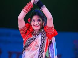 Man Sends Will You Marry Me Message To Gautami Patil | Regional Cinema  News - News18