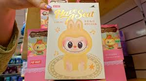 Silvia Estrela Brilhante - Mirror Reflections YTboob