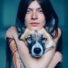 Bryan Millhouse's Instagram, Twitter & Facebook