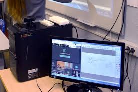 Ragionamenti, esperienze attorno all'arte e il sacro. Urbino Sesso Durante Lezione Online Si Dimette Professore Dell Accademia Di Belle Arti Corriere It