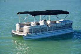 We are a short drive from tampa, clearwater beach, st. Pontoon Boat Rental Tampa Clearwater St Petersburg Pinellas Park Largo