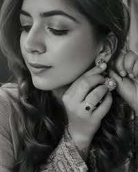 Kriti Rawal Khanijo (@kritirawal) • Instagram photos and videos