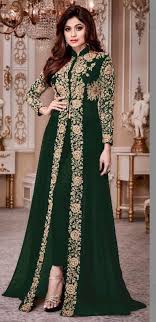 Zeynep Turkoglu Adli Kullanicinin Women S Fashion Panosundaki Pin Islami Giyim Kiyafet Giyim