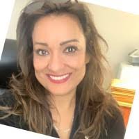 Jane Esparza's Instagram, Twitter & Facebook