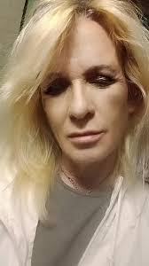 Amy Geis's Instagram, Twitter & Facebook