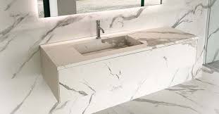 Su bagno idea c'è quello che fa per te: Mobile Bianco Effetto Marmo Venato Maurizio Giudici