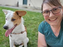 Hello from Adelaide Pawma and Pawpa! 🐾 half siblings 🐾 right