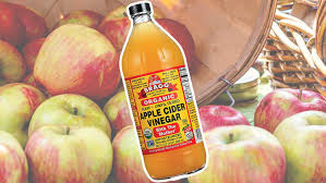Sometimes the yeast starters that ferment other types of vinegar are made with malted barley (contains gluten) but not any apple ciders. 11 Apple Cider Vinegar Uses For Cooking And Beauty