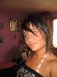 Aline GOMES DA SILVA, 38 ans (MONTEREAU FAULT YONNE)