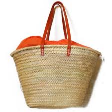 Une collection de sacs à main, sacs de plage, paniers de plage avec anses en cuir, paniers de marché ou tendance, cabas en raphia, besaces et sac à dos. Sac Panier Plage Best Eb0c4 04af7