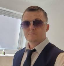 Hiya I downloaded the game recently onto ps5 and I'm starting to get my  bearings but was wondering if there are any friendly servers? I've been  joining the same one but I