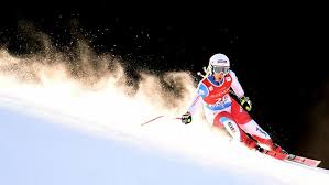 Along with the faster downhill, it is regarded as a speed event, in contrast to the technical events giant slalom and slalom. Live Super G Der Damen In Garmisch Ski Alpin Sportnews Bz