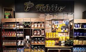 Für lässige freizeitoutfits bei warmem wetter wählen sie luftige shirts oder tops in unifarbenem design oder mit auffälligen prints und mustern. Tchibo Sig Sales