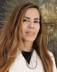 Laura Stryker's Instagram, Twitter & Facebook