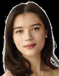 Eileen Farrow's Instagram, Twitter & Facebook