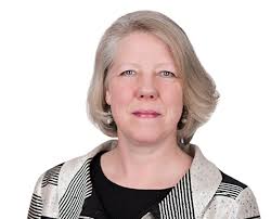 Helen Malcolm's Instagram, Twitter & Facebook