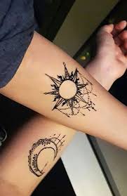 18 Beautiful Henna Tattoo Designs To Try In 2020 Henna Tattoo Designs Hand Henna Tattoo Designs Henna Tattoo Designs Simple